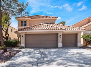 1617 Royal Canyon Dr, Las Vegas, NV 89128