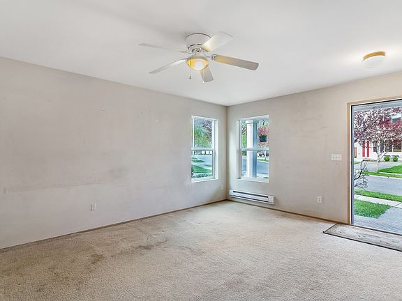 3rd image of 2528 104th Dr SE