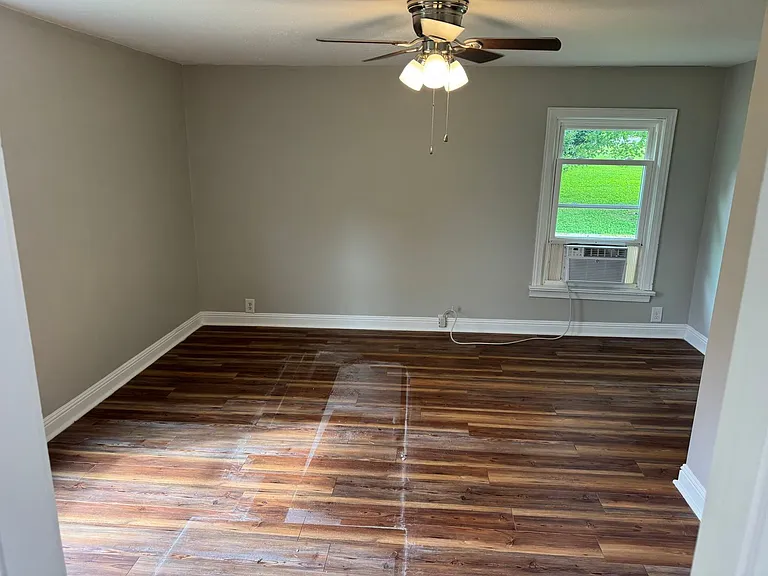 119 Starlite Dr — Photo 5