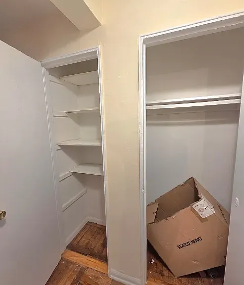 52 Westervelt Ave #3 — Photo 7