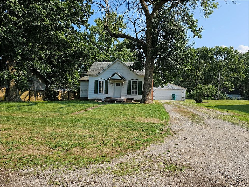177 W Montgomery St, Niantic, IL 62551 Zillow