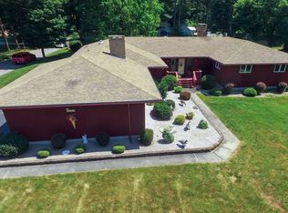 141 Oswegatchie Rd, Waterford, CT 06385