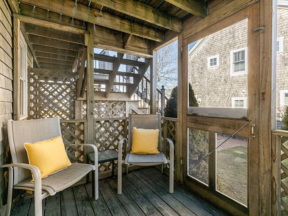 4th image of 49 Bradford Street #9