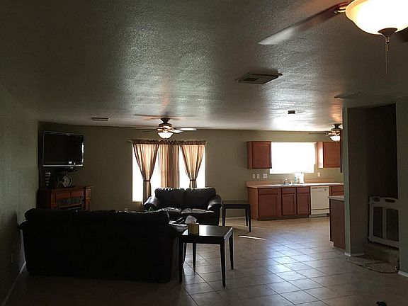 4th image of 7623 Greenwood Point Dr