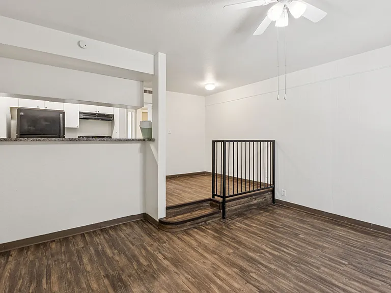 Alta Vista Village — Photo 30