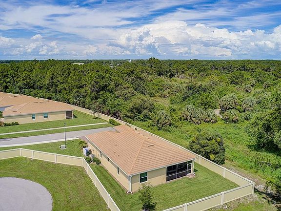 2nd image of 5949 Grand Cypress Blvd