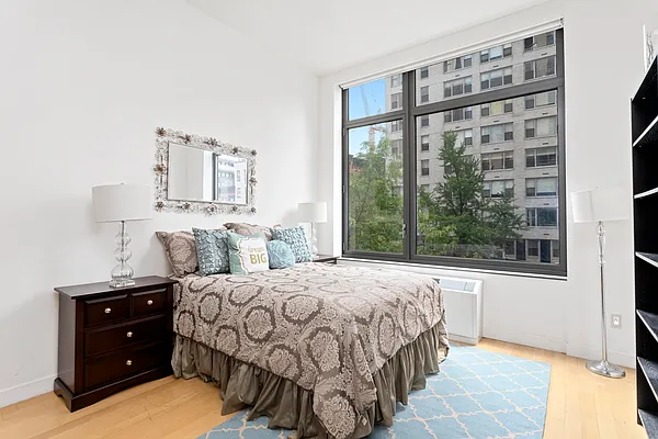 Rented by Douglas Elliman | media 8