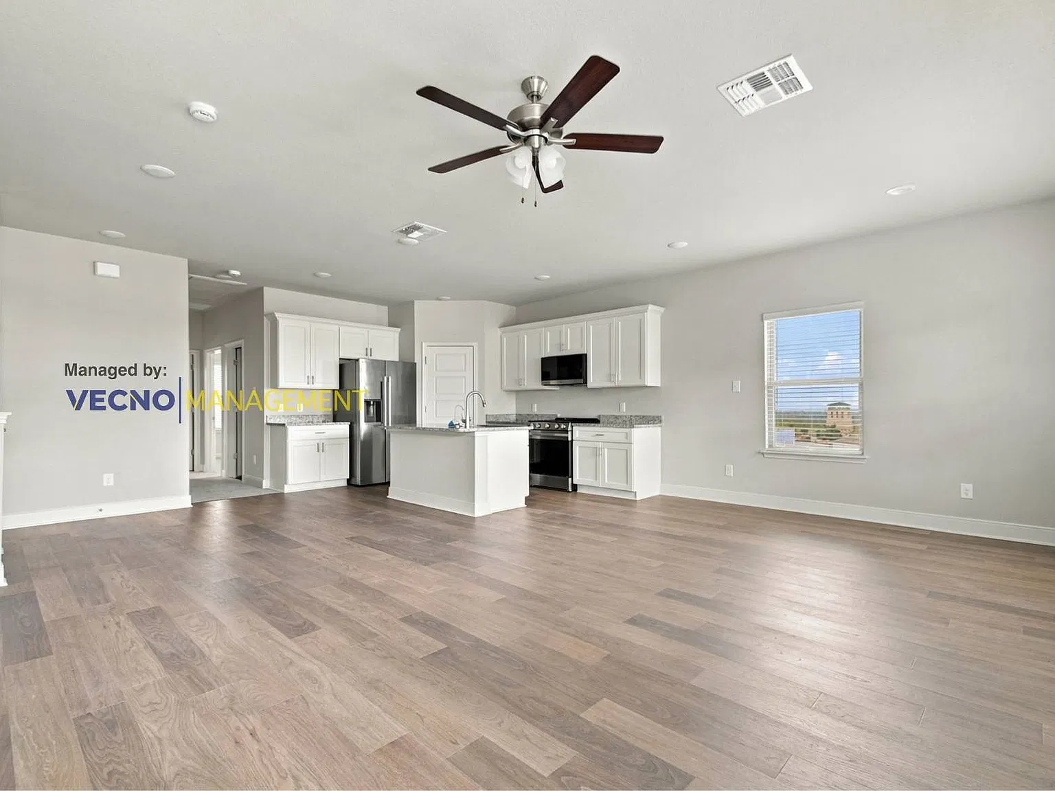 2 bed, 2.0 bath, 1109 sqft, $1,650 — Photo 4