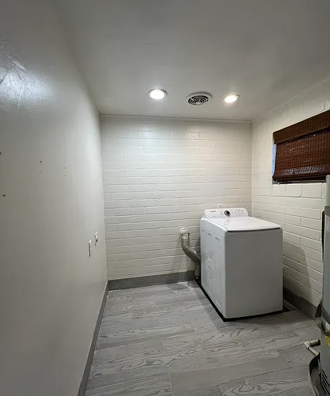 1157 East Ave — Photo 30