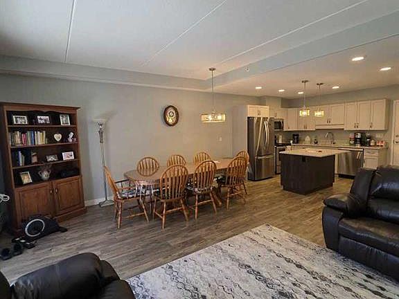 4th image of 499 S Meadow Lake Ct E #201