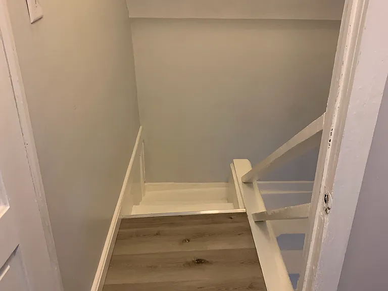 32 Shaffner St #A — Photo 4