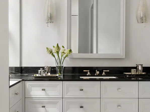 535 Park Avenue image 11 of 20