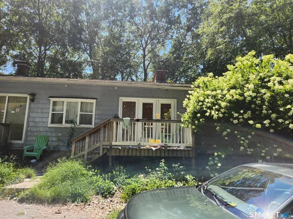 85 Military Highway, Ledyard, CT 06340