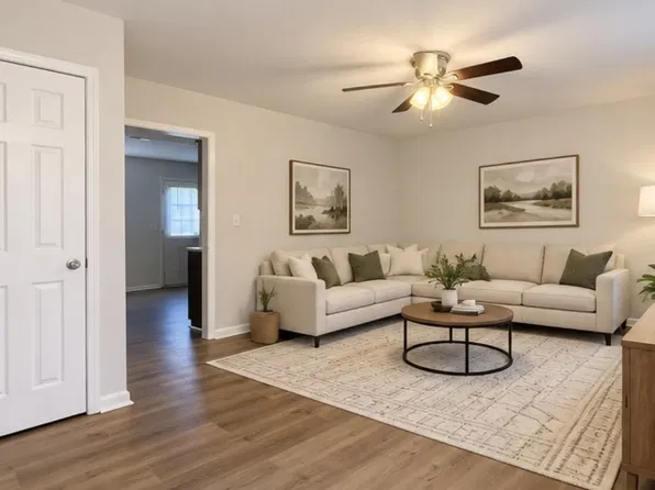 124G Ballygar St, Clarksville, TN 37043