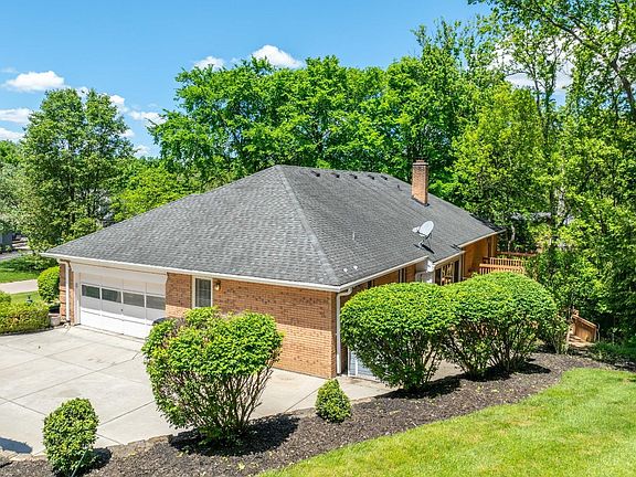 2nd image of 9788 Cooper Woods Ct