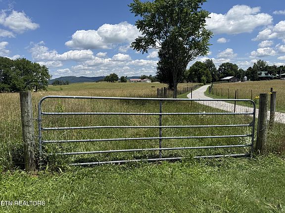 2nd image of 0 Dogwalk Rd