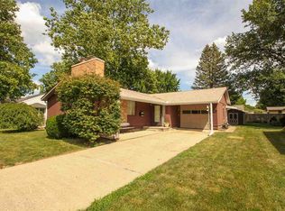 275 Southgate St, Lincoln, IL 62656