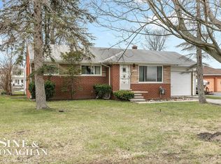 6397 Dyke Rd, Algonac, MI 48001