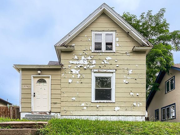 2nd image of 3743 Bryant Ave N
