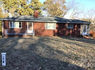 176 Simpson Dr NE, Concord, NC 28025