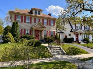 1142 Phoenix Ave, Schenectady, NY 12308