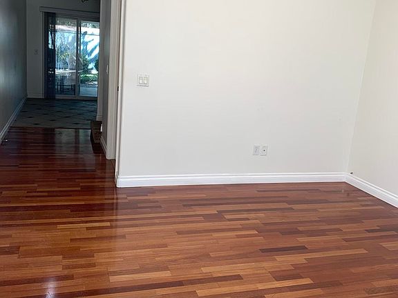 4th image of 4117 Briggs Ave