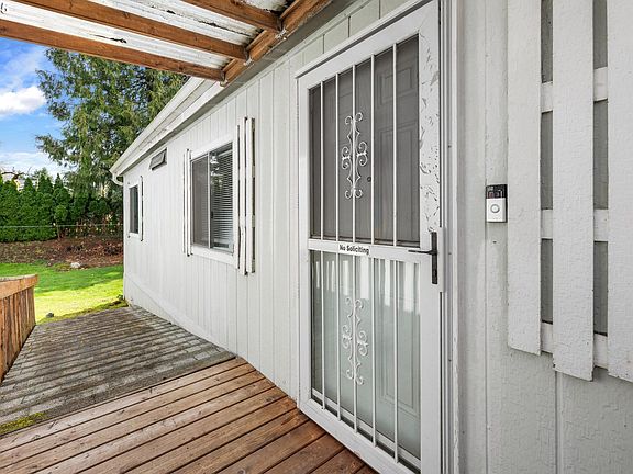 4th image of 13509 NW 43rd Ave