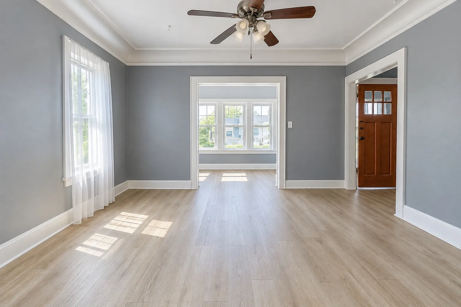 2 bed, 1000 sqft, $2,350 — Photo 2