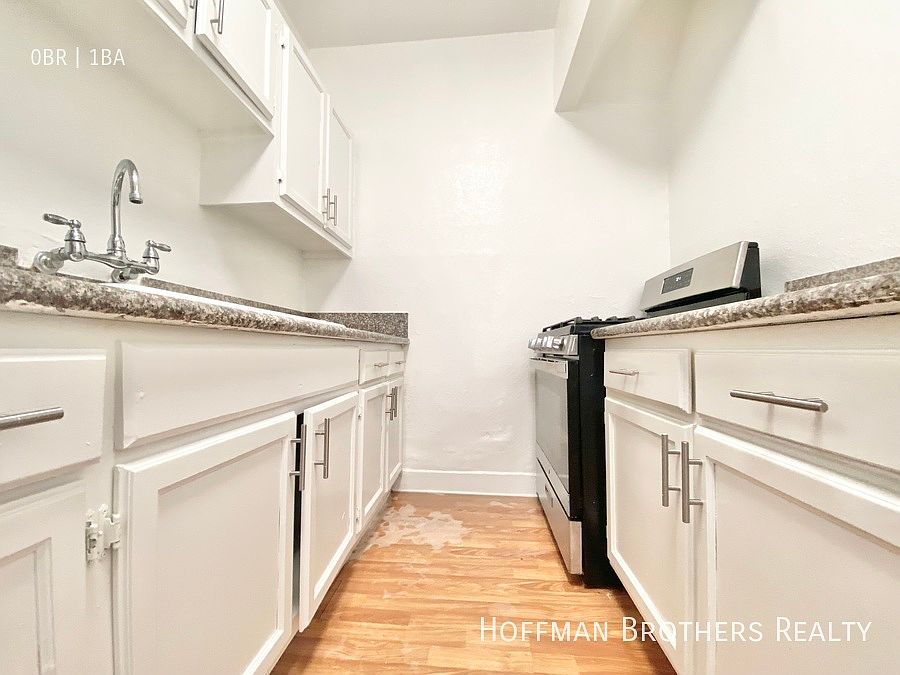 1st image of 2919 W 8th St #207A
