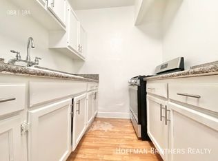 2919 W 8th St #207A, Los Angeles, CA 90005