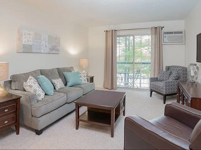1 bed, 1.0 bath, 750 sqft, $1,965 — Photo 4