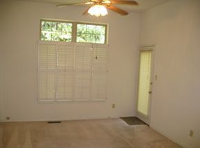 5th image of 503 E Hickory Stick Ct