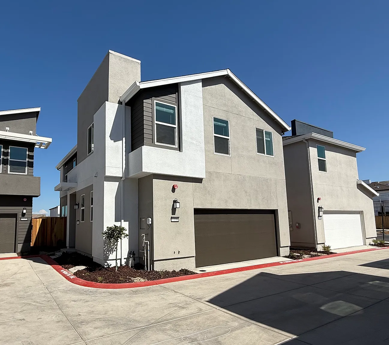 1106 Ashera St photo 1