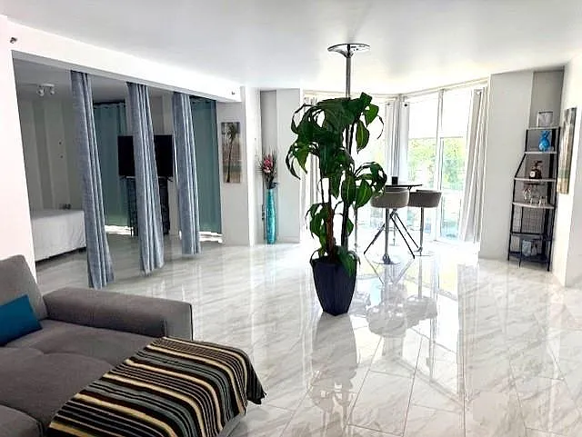 2870 Pharr Court South NW #NW-305-305 — Photo 16