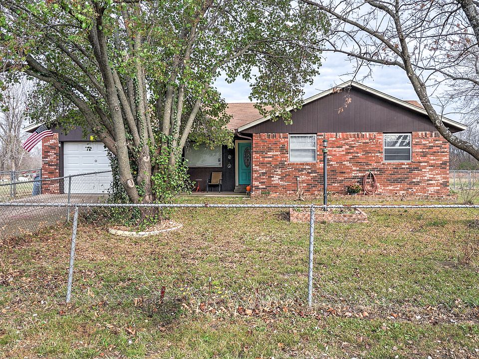 1st image of 125 Chukker Dr