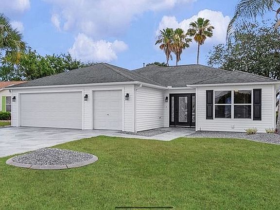 3rd image of 743 Taos Way