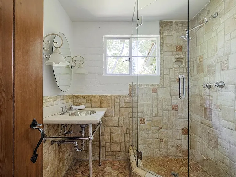 620 Lowell Ave — Photo 17