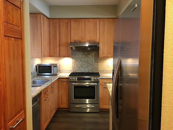 2nd image of 88 17th Ave Unit 106