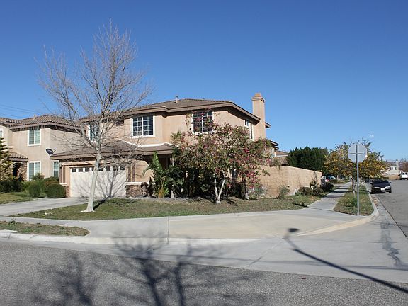 Exterior Corner Lot
