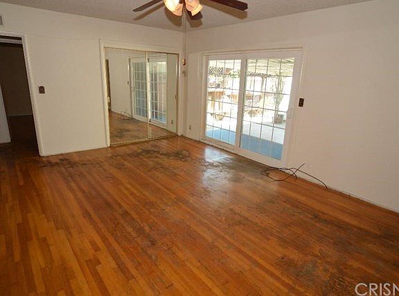 Master Bedroom or Secondary Living Room