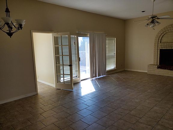 2nd image of 11652 Cedar Crest Dr