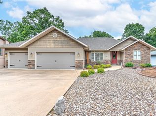 15 Cullen Hills Dr, Bella Vista, AR 72715