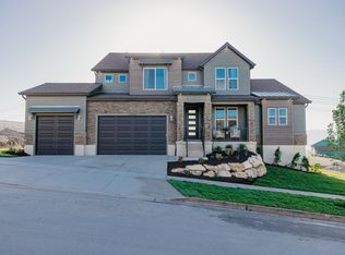 Type B Inner Townhome plan