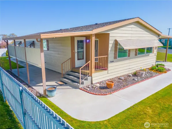 2240 W Broadway Avenue #2, Moses Lake, WA 98837