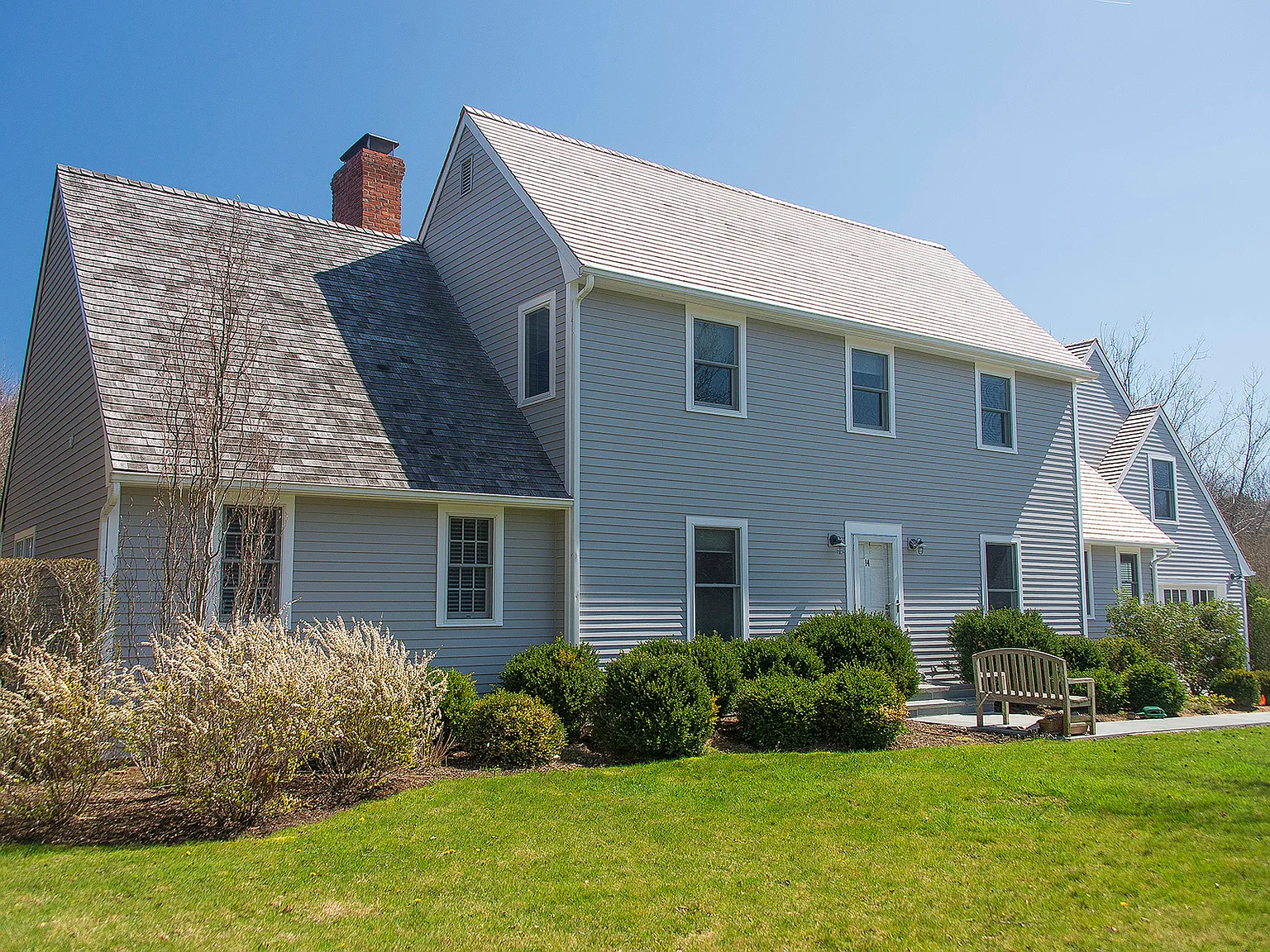 Perfectly Located Bridgehampton Summer Home — Photo 1