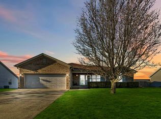 2013 Paddock Loop, Lawrenceburg, KY 40342