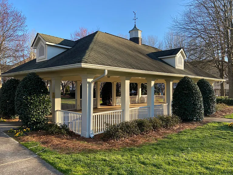 18626 Oakhurst Blvd — Photo 13
