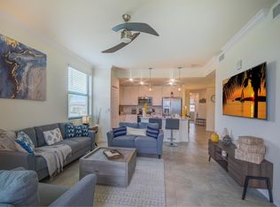 17520 Gawthrop Dr #302, Bradenton, FL 34211