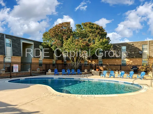 7040 Glenview Dr #29, North Richland Hills, TX 76180