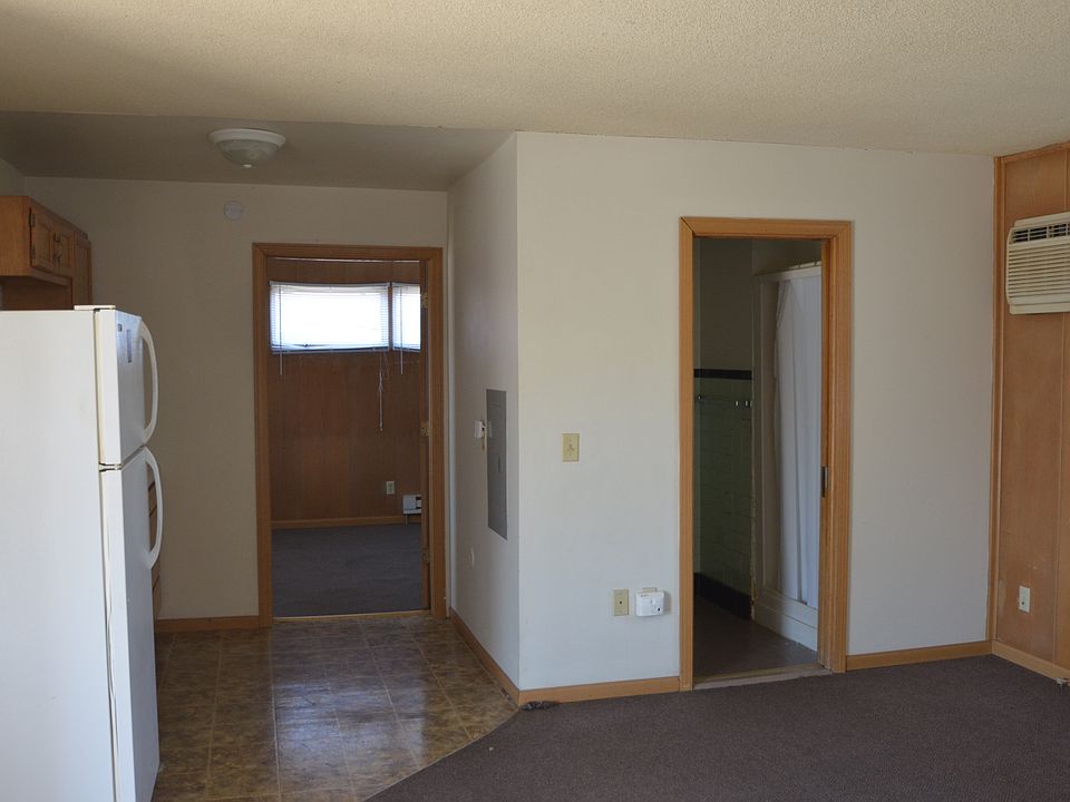 2nd image of 3305 Mormon Coulee Rd APT 14